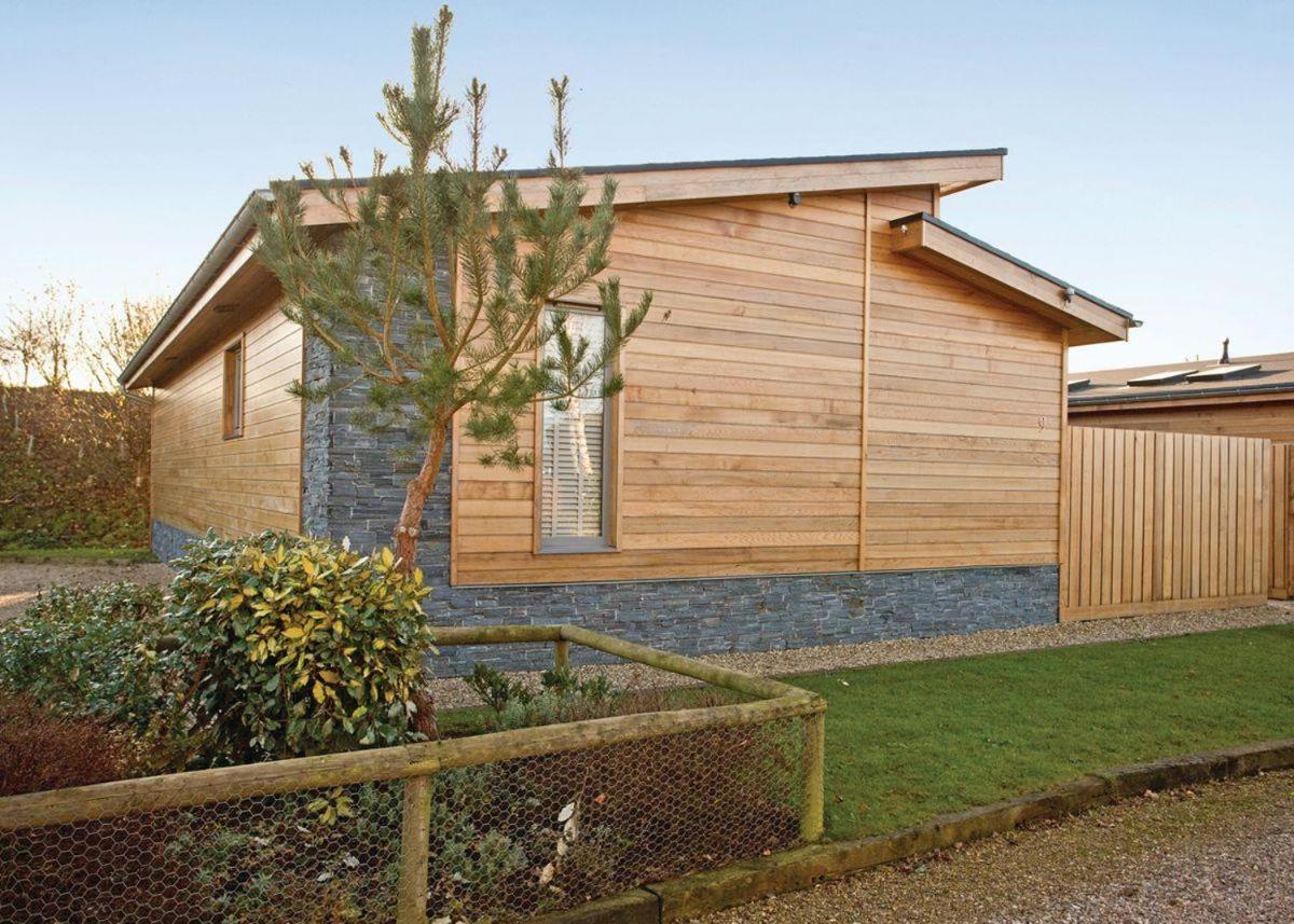 Dacre Lakeside Park Hotel Brandesburton Exterior foto